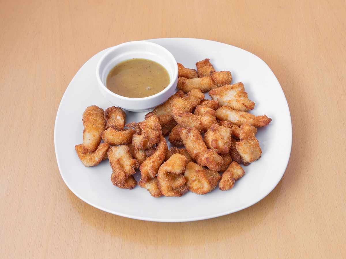 Lágrimas de pollo con salsa